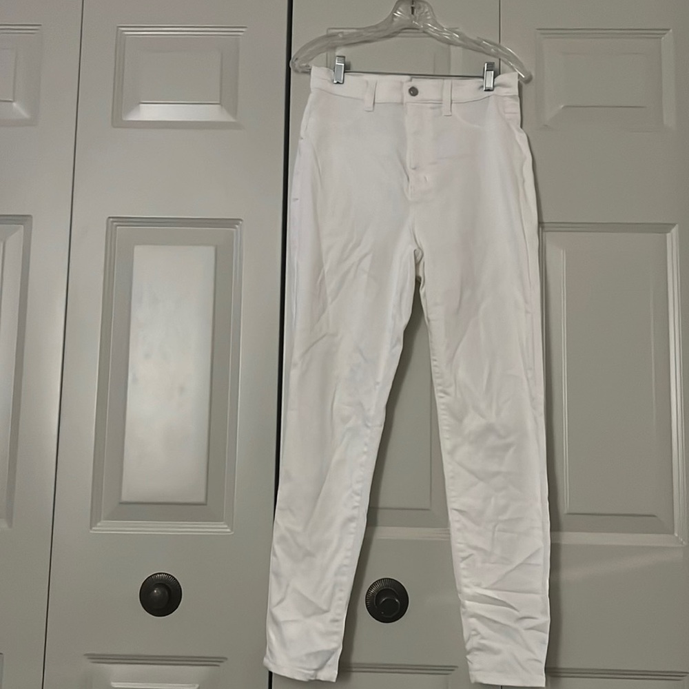 Fashion Nova white jeans